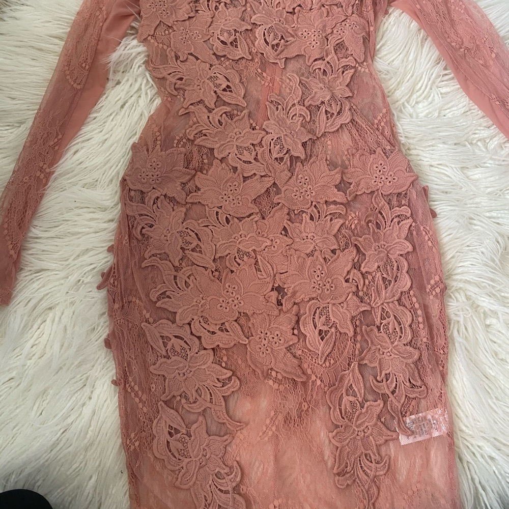 Lotus Couture Miami Appliqué Dress - Picture 2 of 5